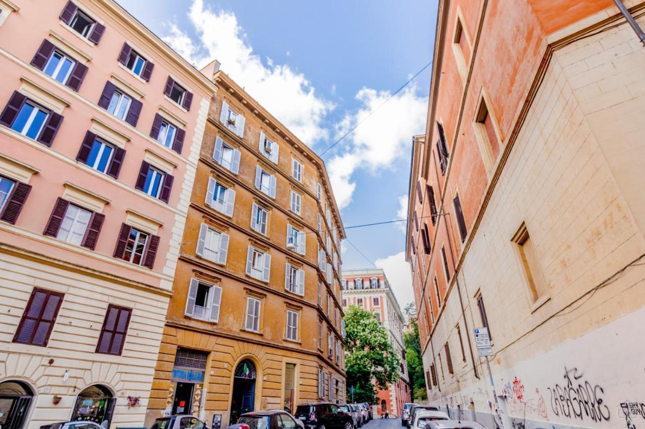 When In Trastevere Roma Esterno foto